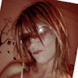 Meet your Posher, Cynthia